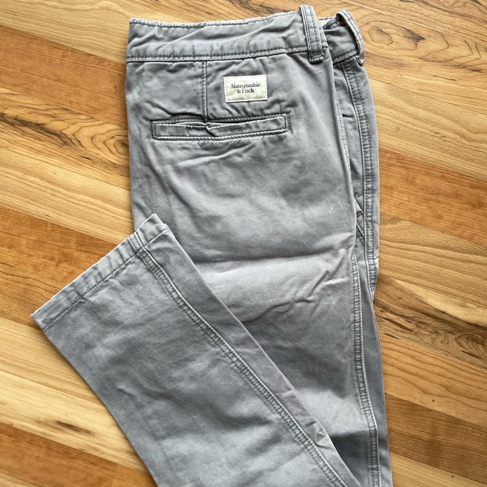 Abercrombie Mens Gray Chinos